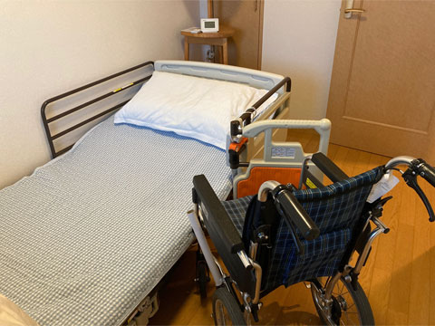 施設介護か在宅介護か